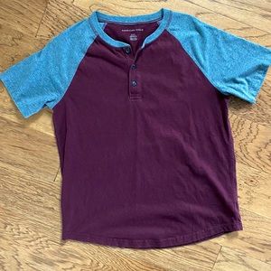 (Men’s) American Eagle Henley Shirt